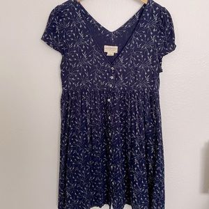 Adorable and comfortable button down dress